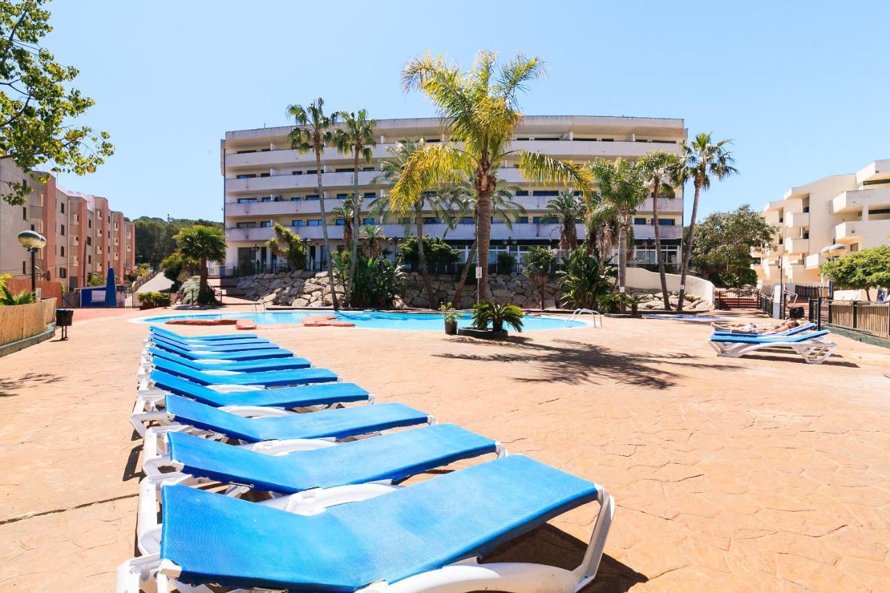 Uhc Festival Village Salou Eksteriør billede